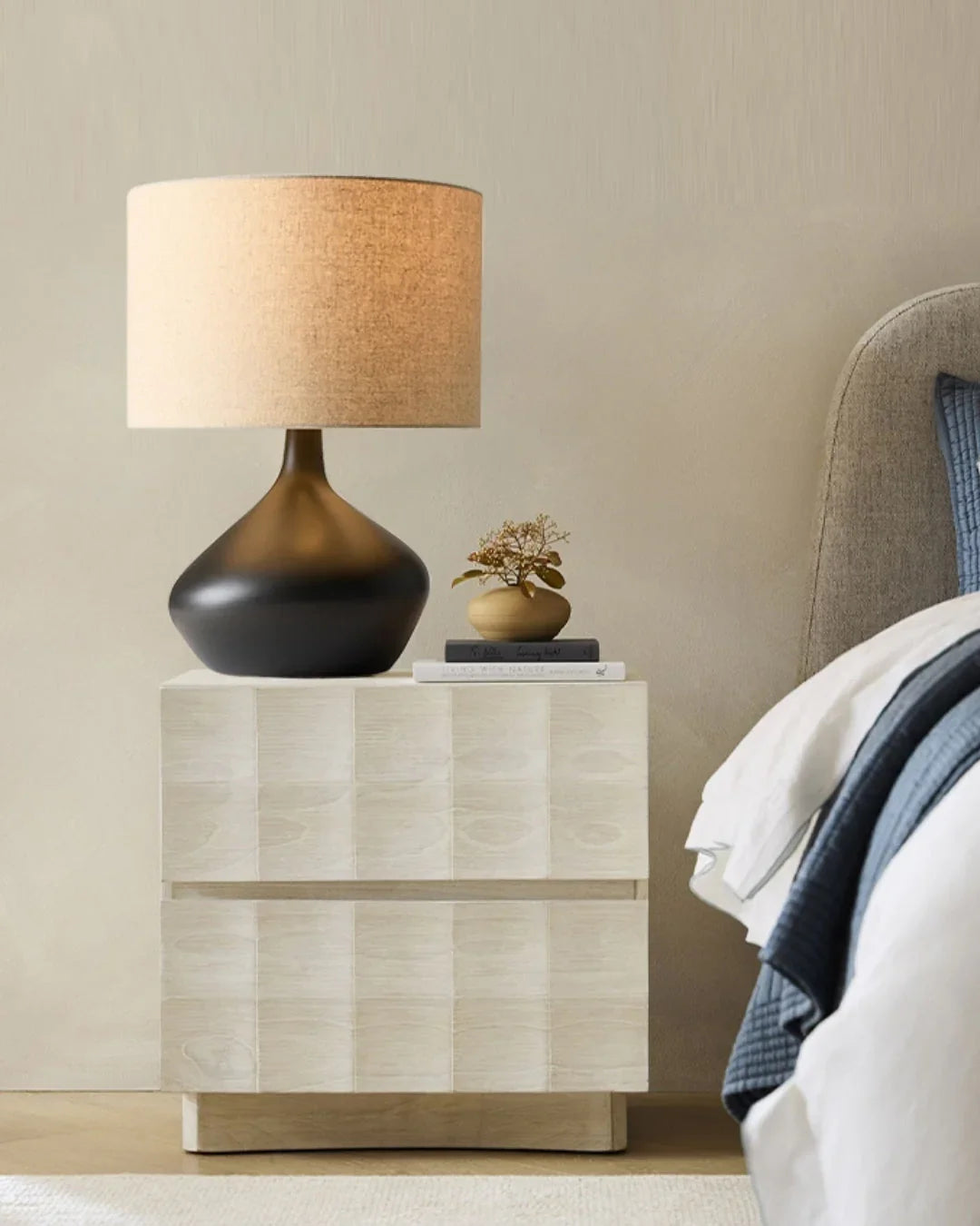 Zenith Vintage Resin Table Lamp – Cozymatic Australia