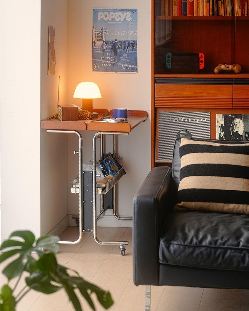 Milo Height-Adjust Mobile Desk