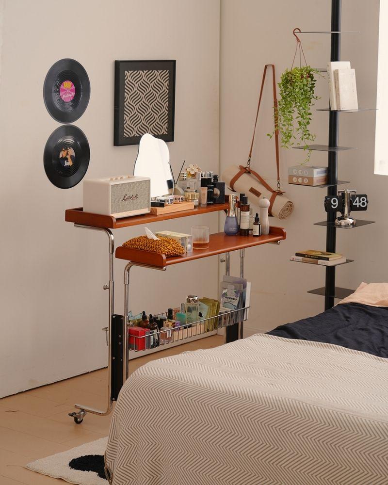 Milo Height-Adjust Mobile Desk