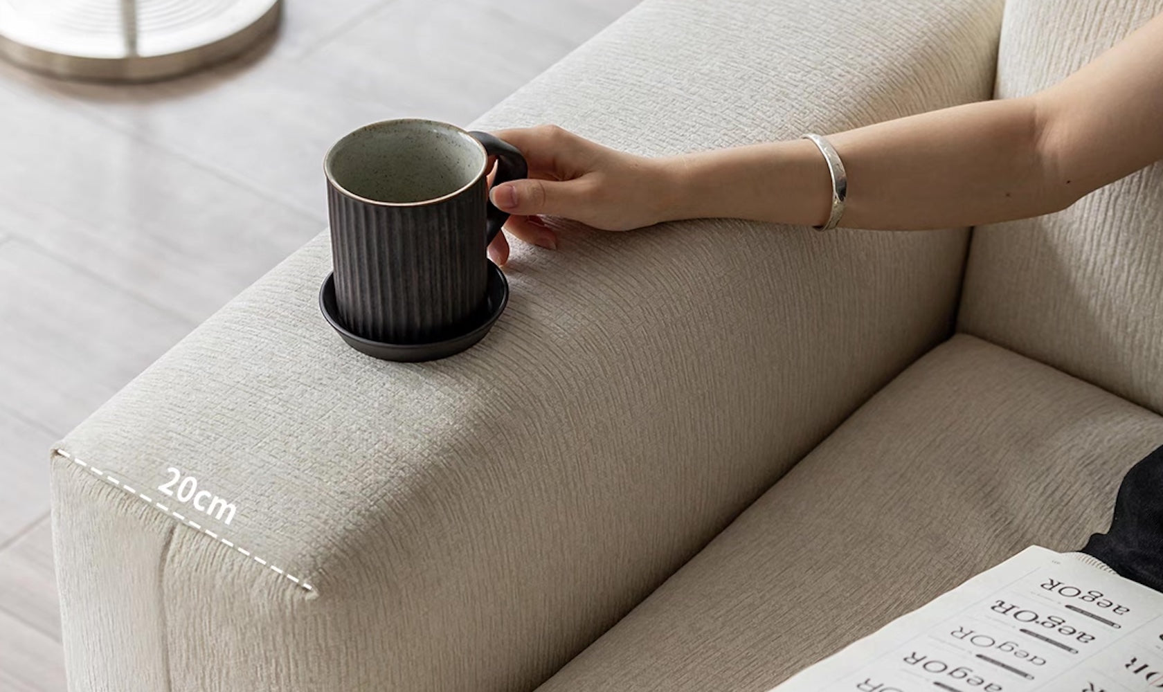 Olivia Modern Minimalist Fabric Sofa feature image 01