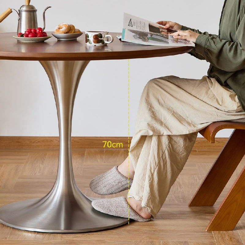 Tulip Round Dining Table