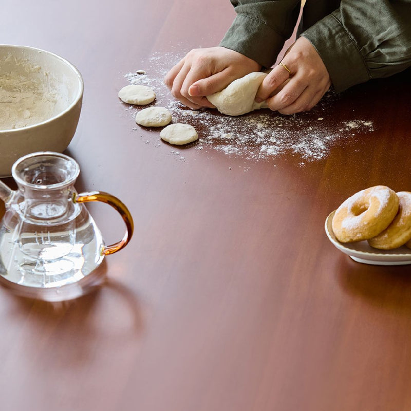 Tulip Round Dining Table