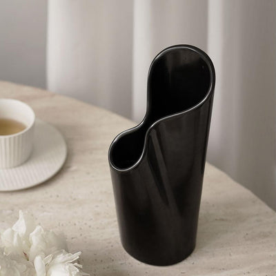 Tylor Ceramic Table Vase - Cozymatic Australia